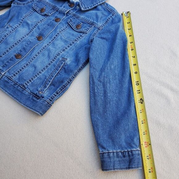 OshKosh B'Gosh Jean Jacket Size 10 - Picture 4 of 10